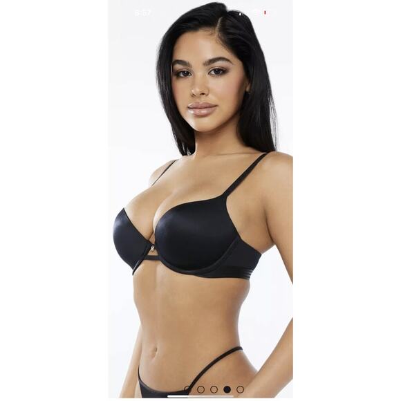Savage Fenty Xssence T-Shirt Bra Size 32B Black Sexy Cutout Underwire NWT - Picture 4 of 16